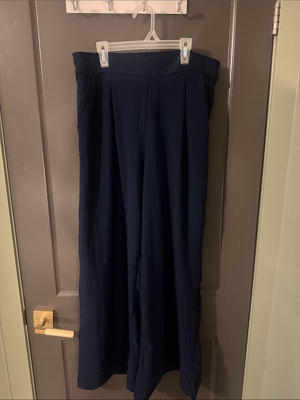Max Studio Wide‑Leg Navy Blue Summer Pants, light and flowy